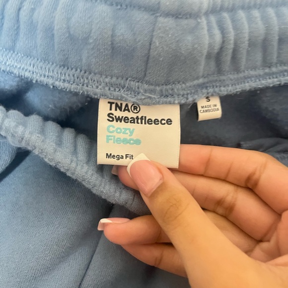 Aritzia Mega Sweatpants!! Light blue, great condition - Picture 3 of 4